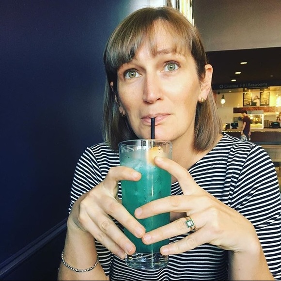 Meet your Posher, Melissa - Picture 1 of 1